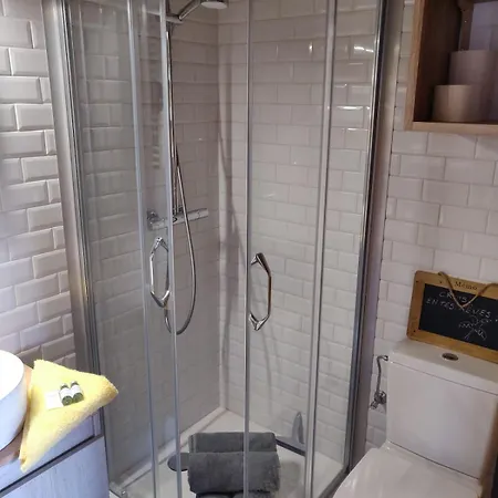 Apartment L'han-chantement - 2 A 4 Pers - Piscine Et Parking
