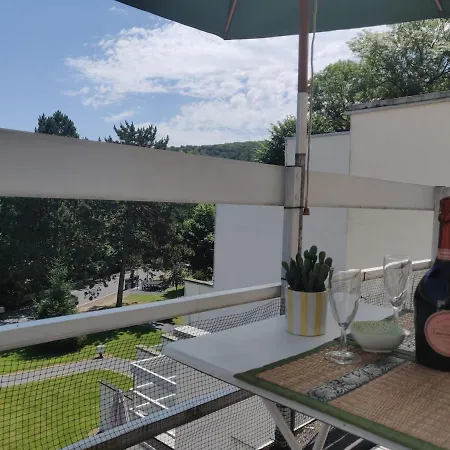 L'han-chantement - 2 A 4 Pers - Piscine Et Parking Apartment *